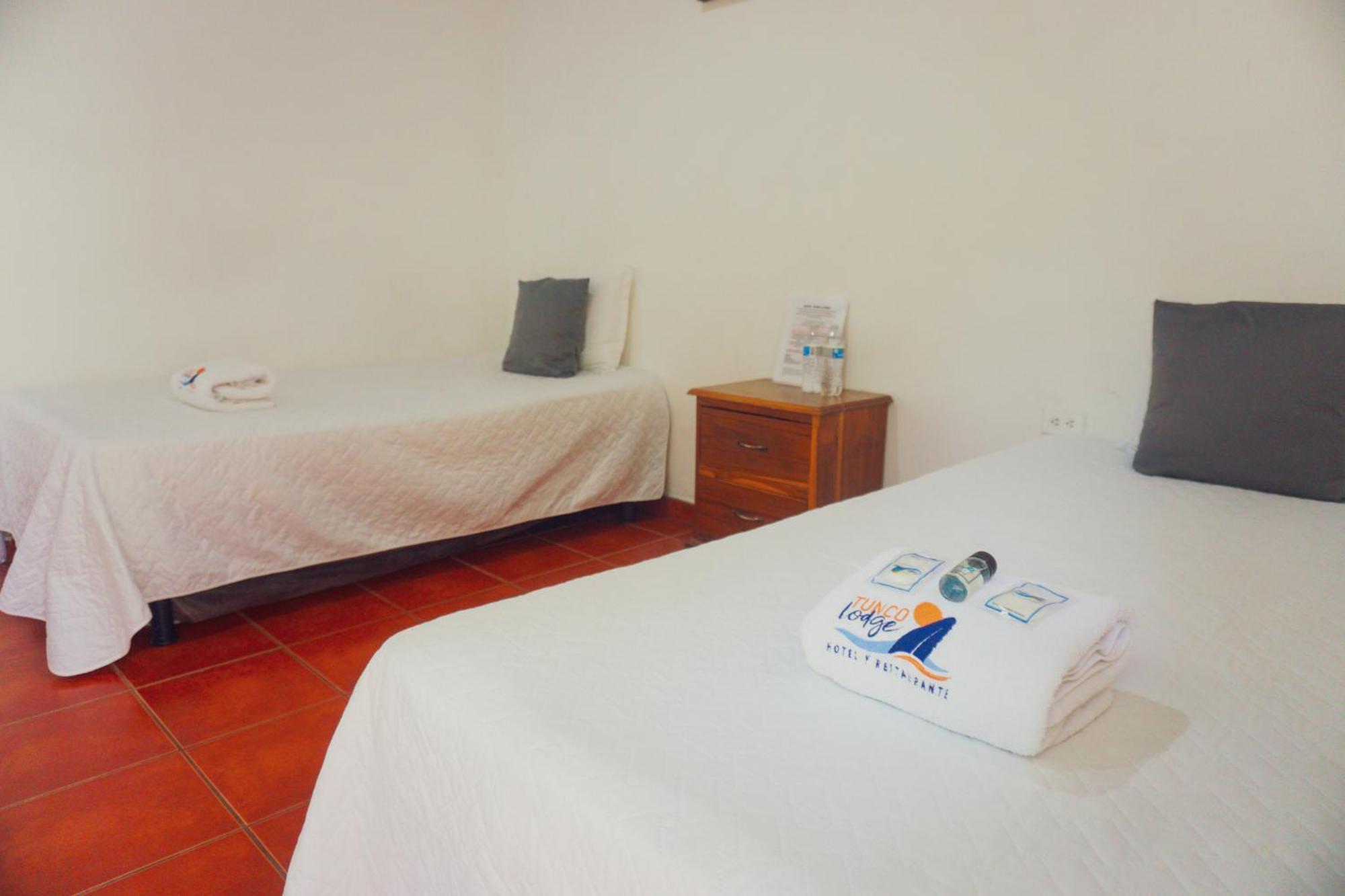 Hotel Tunco Lodge La Libertad Luaran gambar